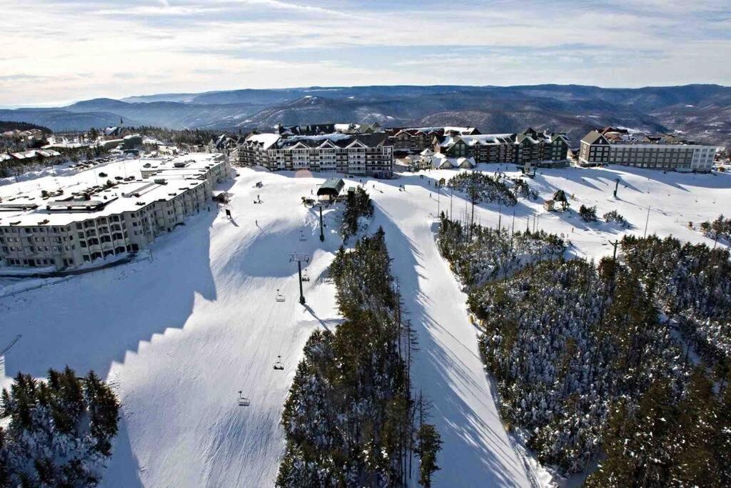 Snowshoe Mountain Retreat! Ski In And Out! Exteriör bild